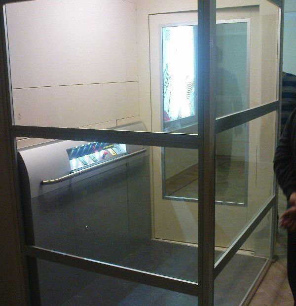 кабина вертикального лифта-подъемника, фото 2